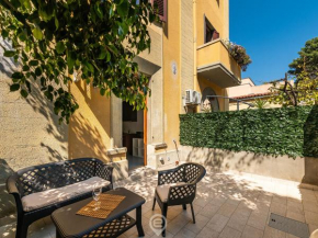 Michela's apartment - Great Location in the City